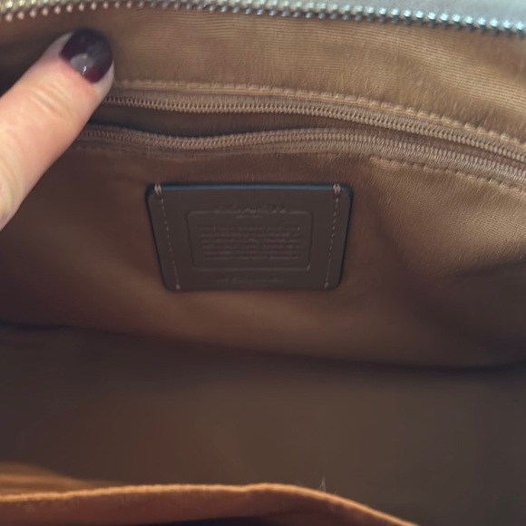 Coach Tan Shoulder Bag - Picture 4 of 9
